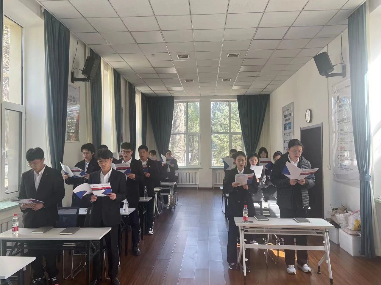 學(xué)習(xí)新知識，感悟新內(nèi)涵——鞍勤集團、溫泉集團、公服集團新生培訓(xùn)迎來階段性成果
